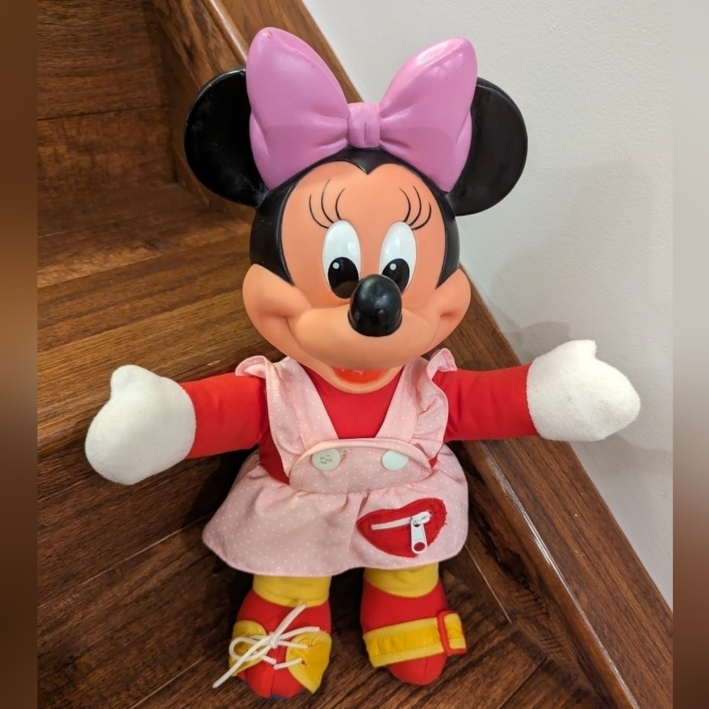 Disney Vintage Minnie Mouse Learn To Dress Me- 1980's, Mattel 15"